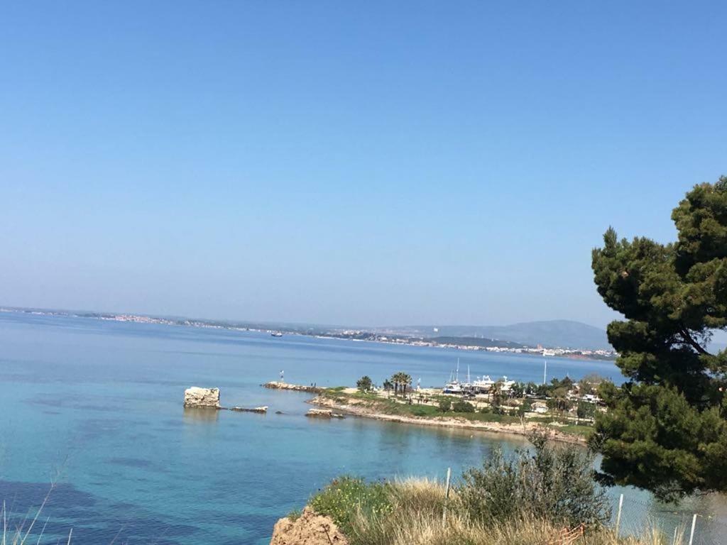Magnificent Seascape Villa On A Secluded Beach Nea Moudania Exterior photo